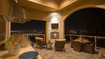 beautiful-outdoor-patio-with-view-of-city-lights